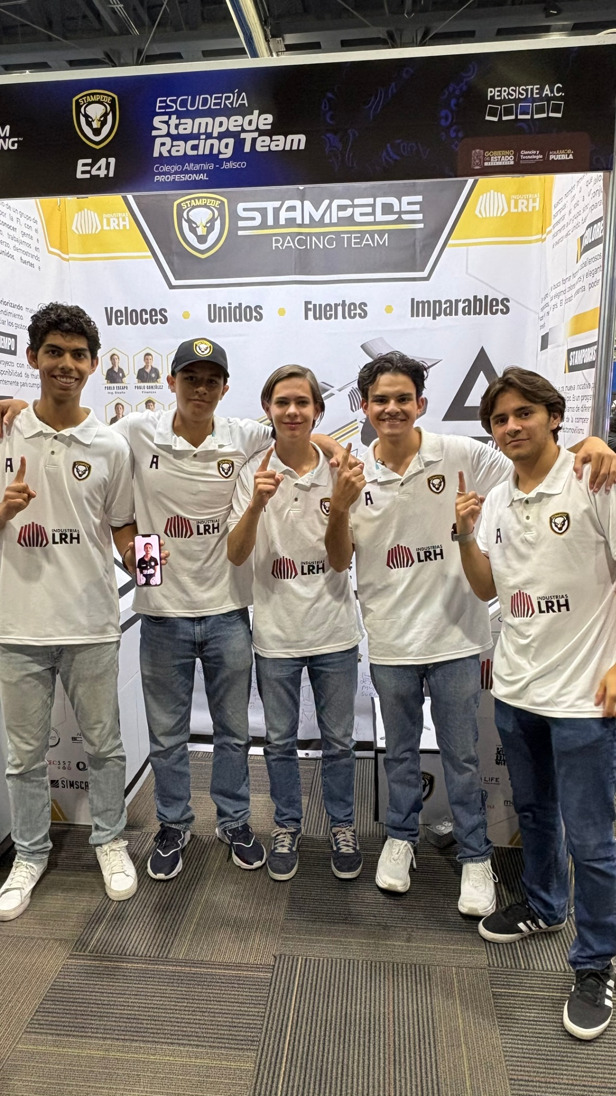 Equipo Stampede